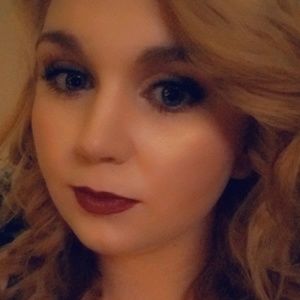 Meet your Posher, Harmony